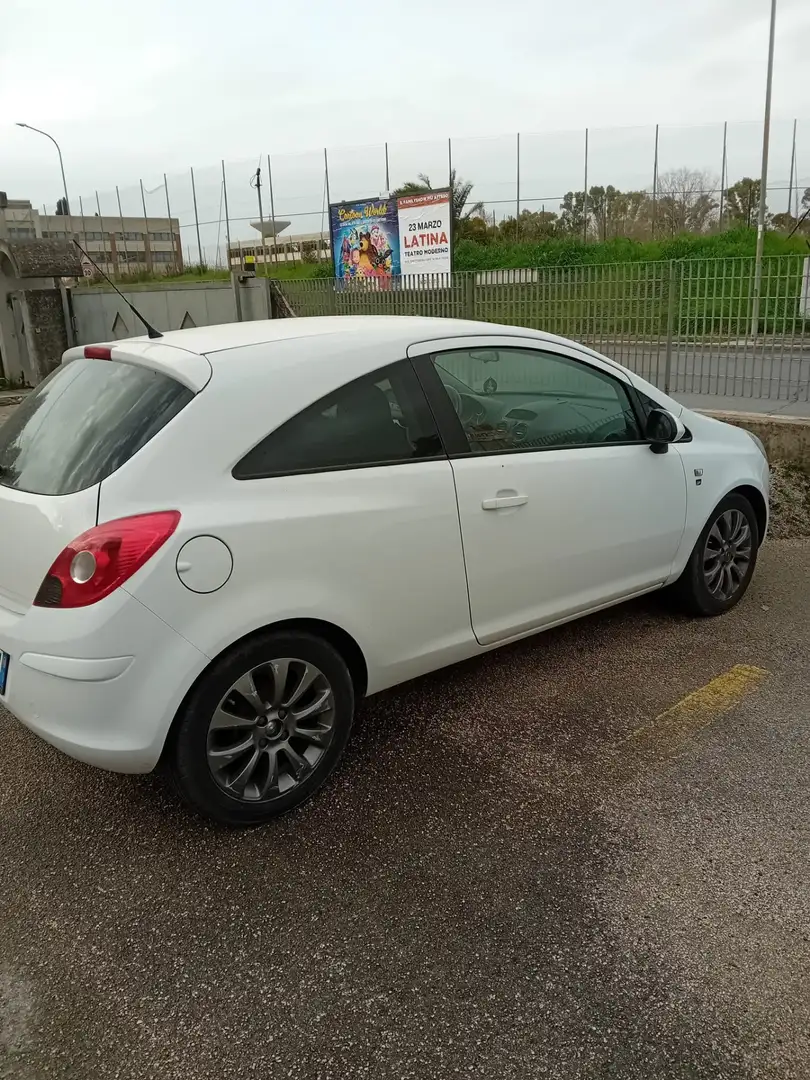 Opel Corsa 3p 1.2 Club Gpl-tech 80cv - 1