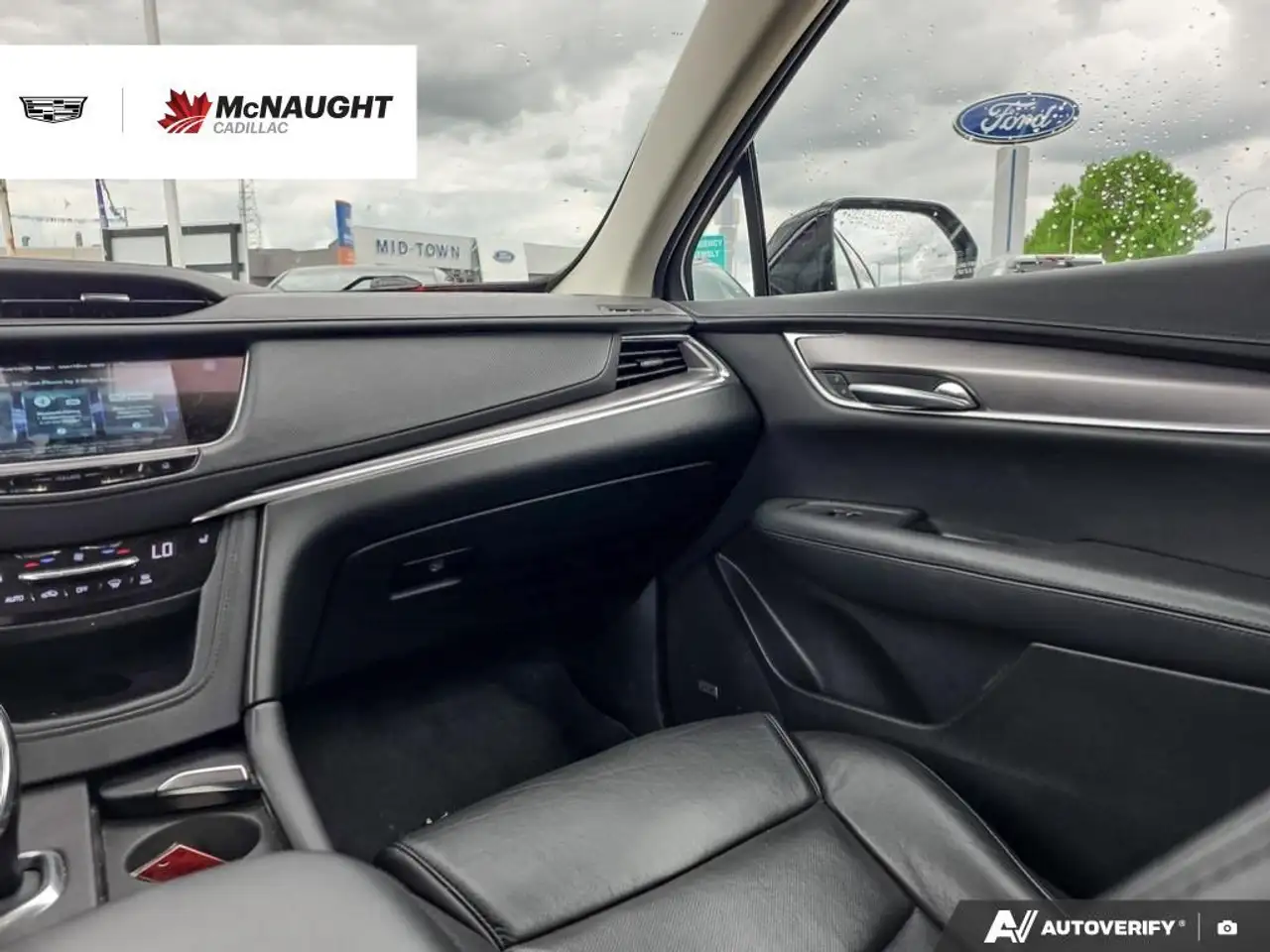 Cadillac XT5 photo Cadillac XT5
