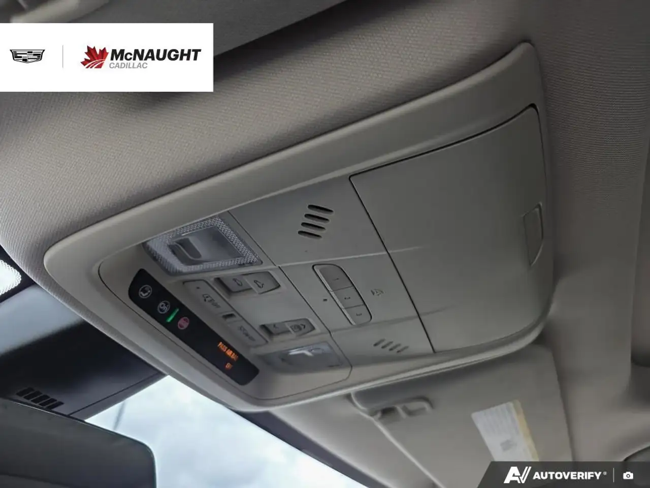 Cadillac XT5 photo Cadillac XT5
