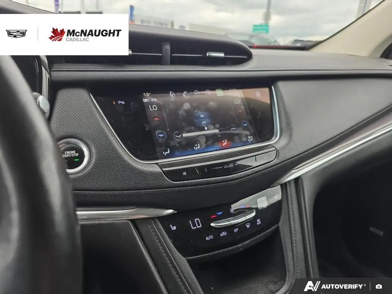 Cadillac XT5 photo Cadillac XT5