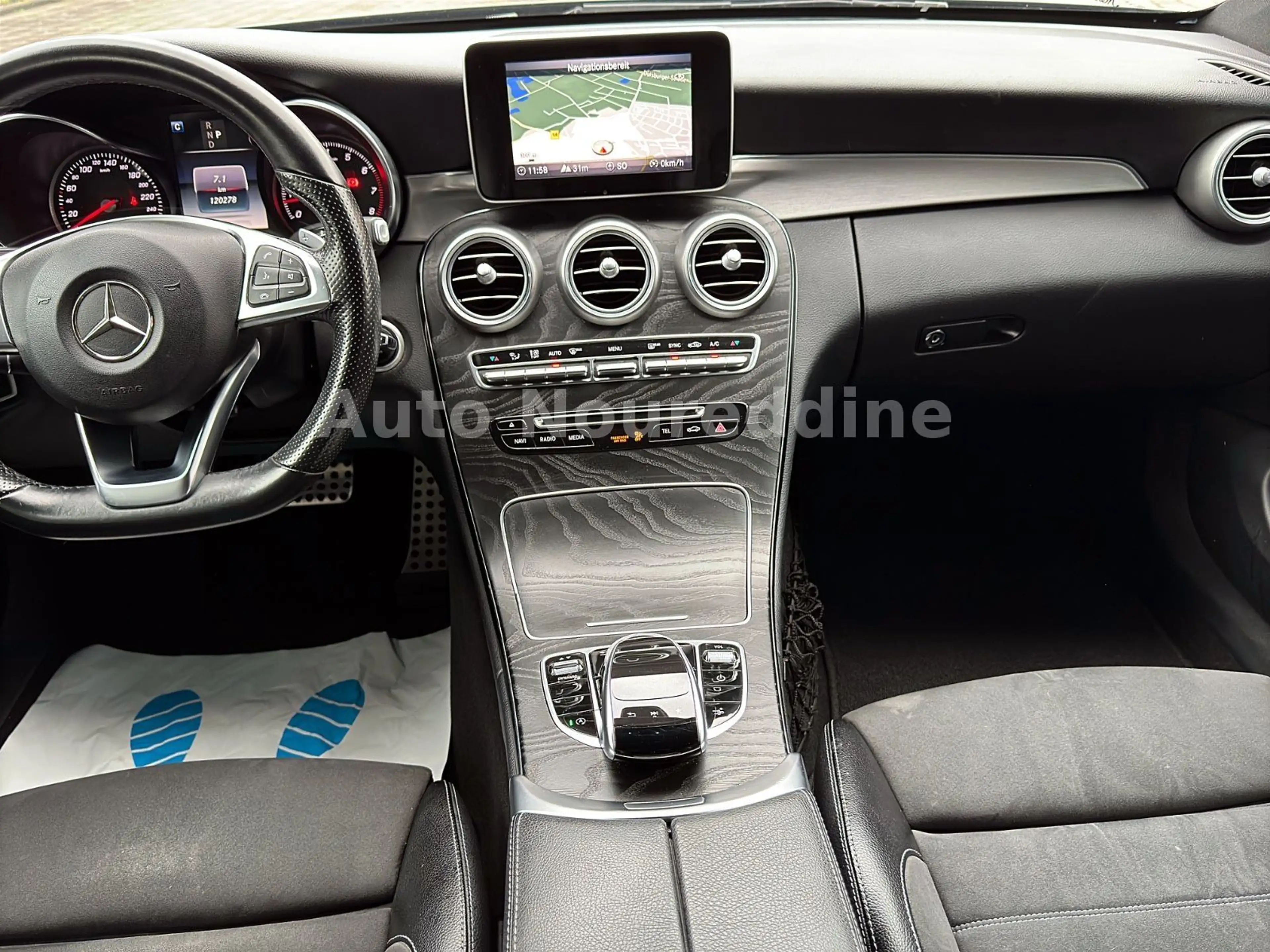 Mercedes-Benz C 300 Coupe AMG Line*Deutsch*Burmester*360Kamera — photo 10