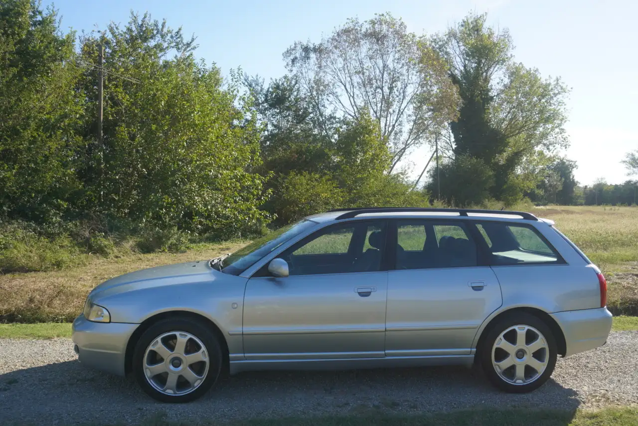 Audi S4 Avant 2.7 quattro FL, foto 3