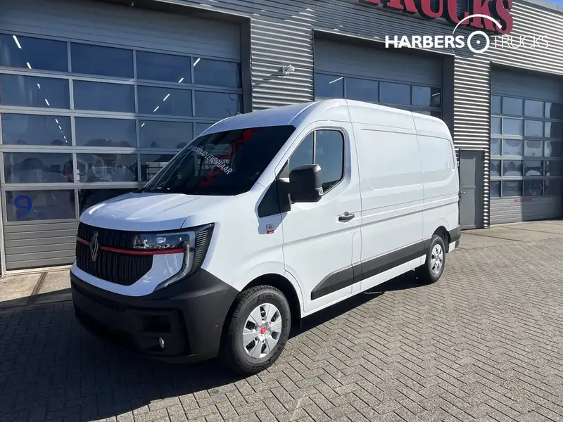 RENAULT Master