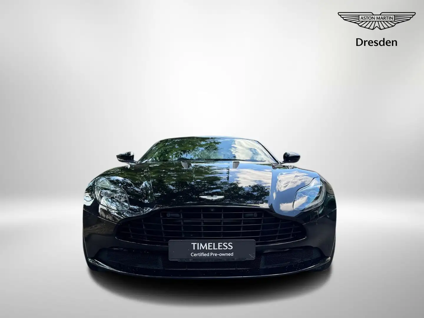 Aston Martin DB11 5.2 V12 Schwarz - 2
