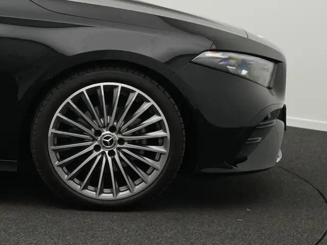 Mercedes-Benz A-Class view 8