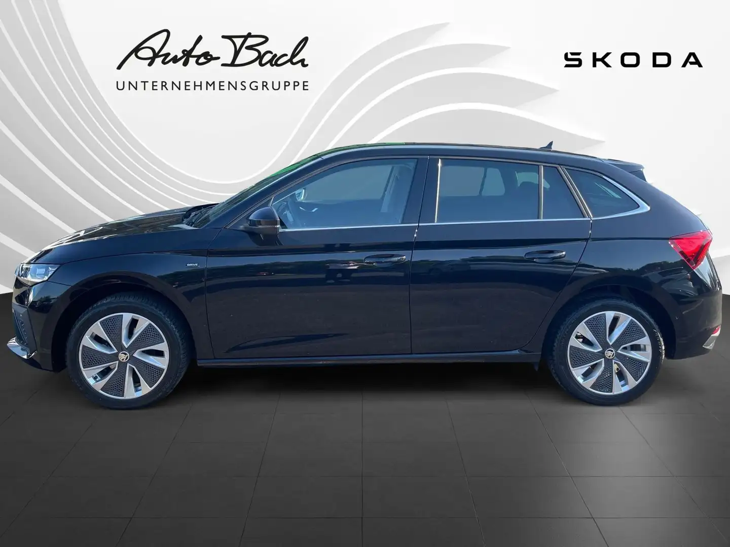 Skoda Scala Selection 1.0 TSI 85kW DSG Schwarz - 2