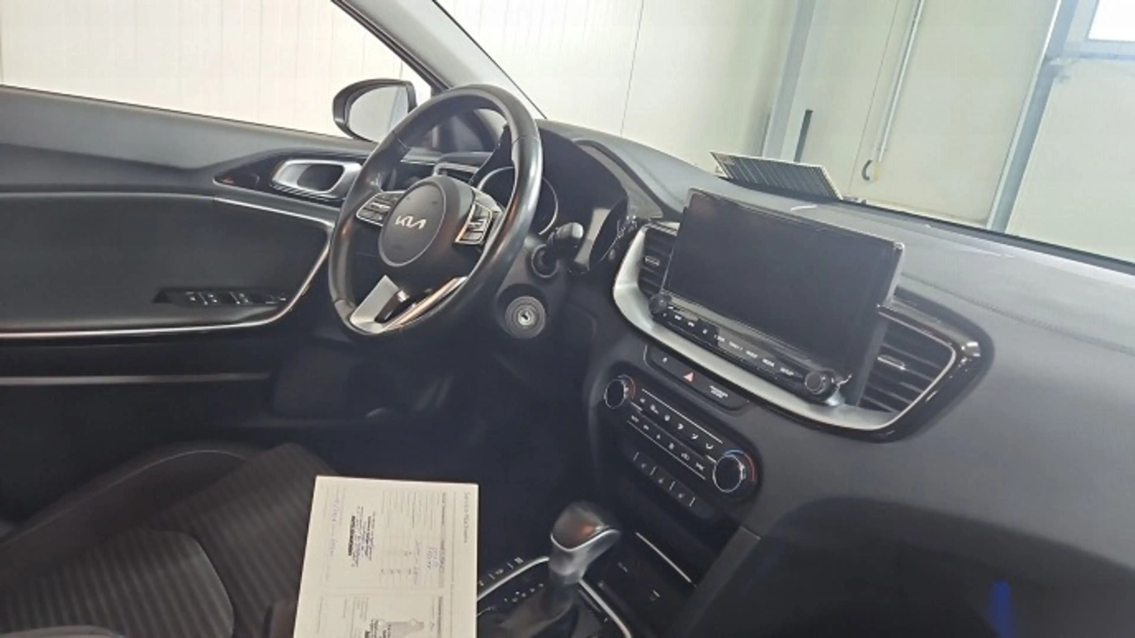 Kia Ceed / cee'd CEE'D SPORTSWAGON NAVI KLIMAAUT RADIO TEMPO MFL SHZ VC PDC KAMERA RFK ACC — photo 6