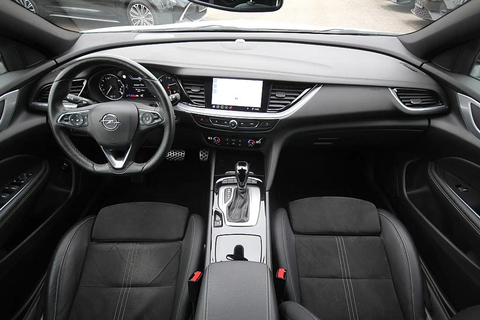 Opel Insignia ST 2,0 CDTI BlueInjection Ultimate St./St. Aut.... Blanc - 2