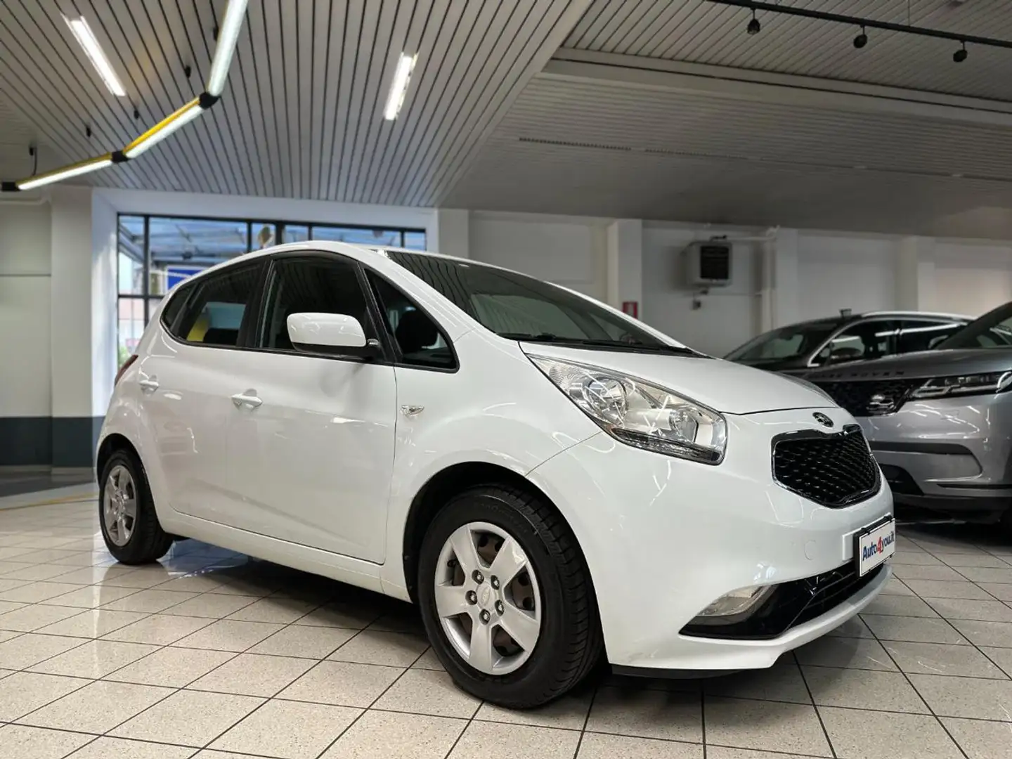Kia Venga 1.4 EcoGPL Cool - NEOPATENTATO Bianco - 1