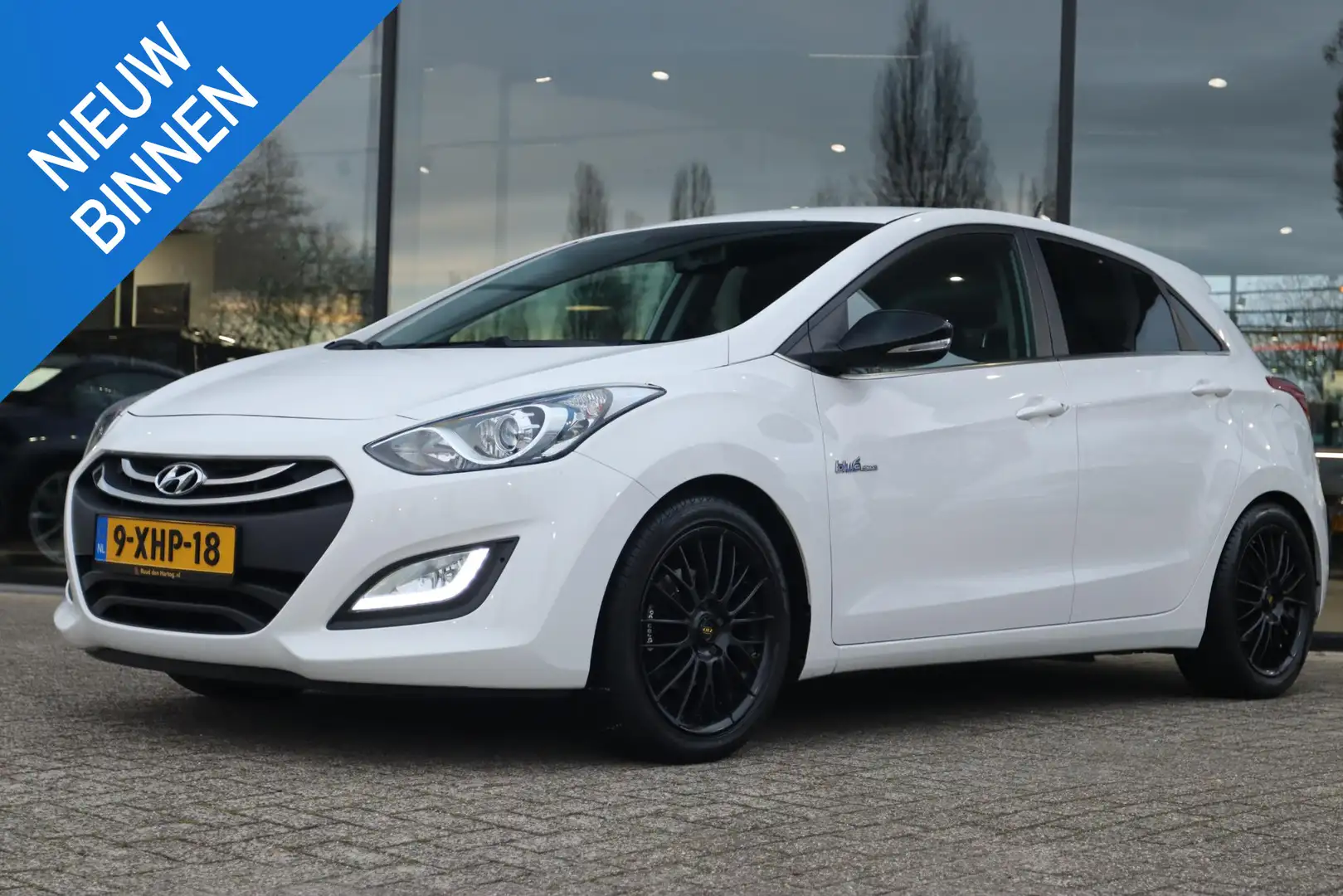 Hyundai i30 1.6 GDI GO! | CAMERA | AFN. TREKHAAK | STOELVERW. Wit - 1