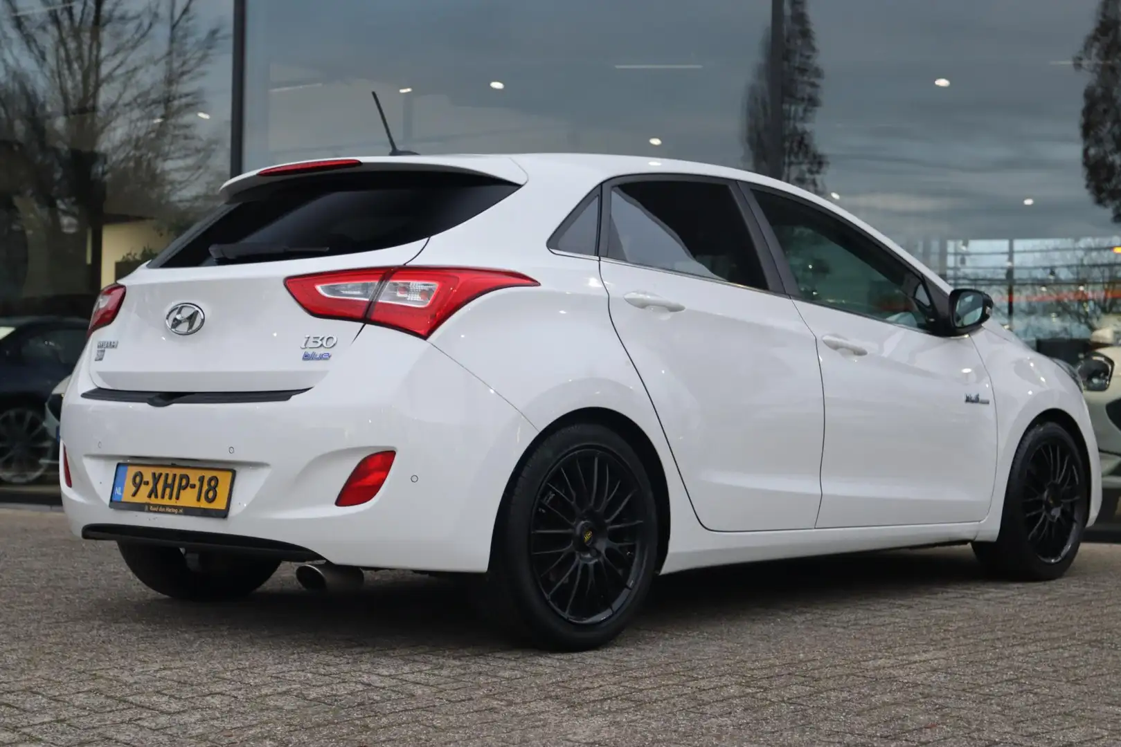 Hyundai i30 1.6 GDI GO! | CAMERA | AFN. TREKHAAK | STOELVERW. Wit - 2