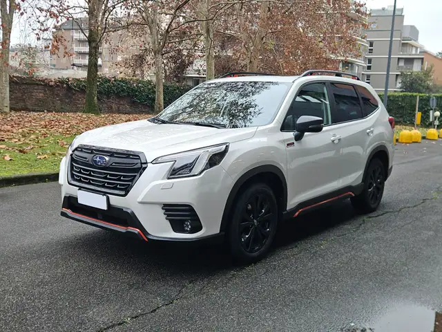 Subaru Forester Forester 2.0i e-boxer 4dventure lineartronic
