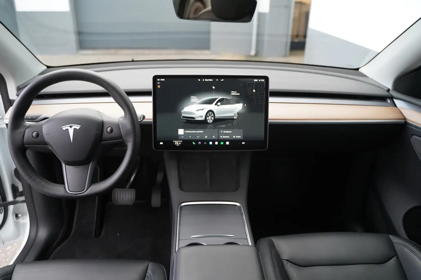 Tesla Model Y Long Range AWD *Mwst. ausweisbar* Blanc - 2