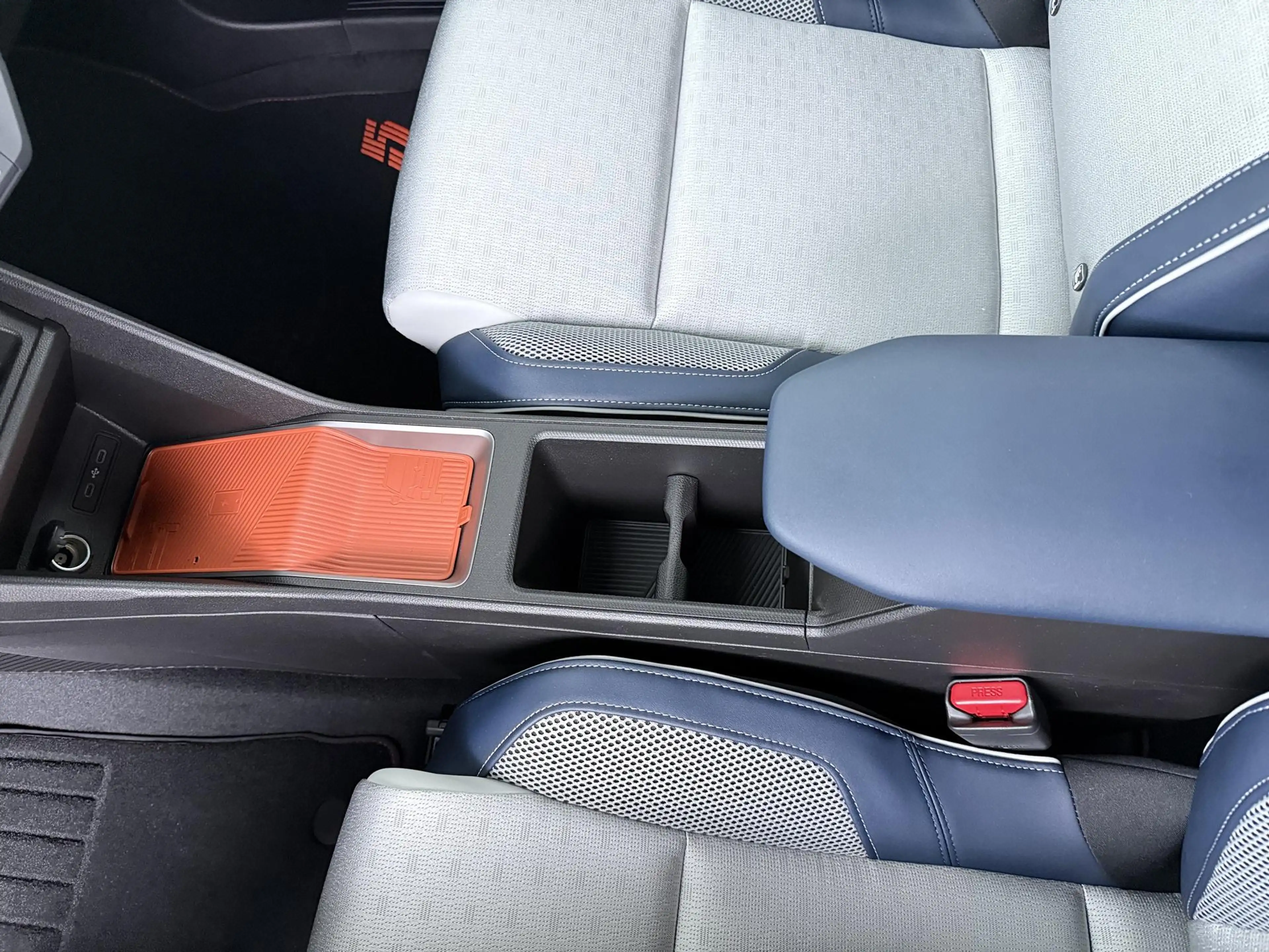 Renault R 5 comfort range Roland-Garros 52 kWh — photo 12