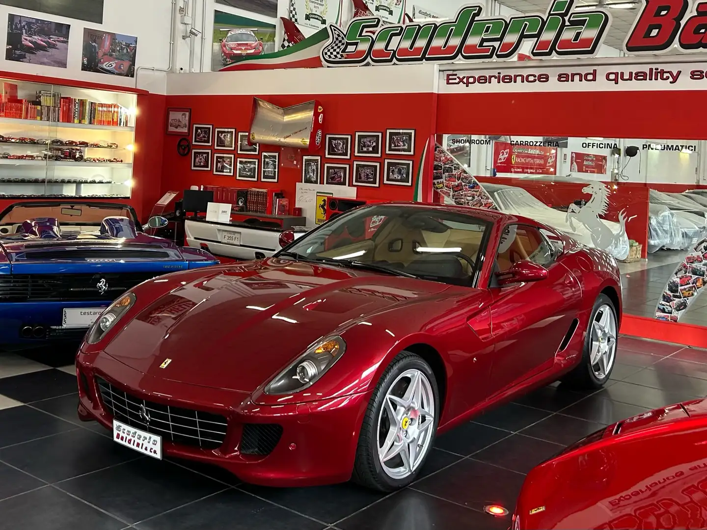 Ferrari 599 GTB Fiorano 6.0 F1 Červená - 1