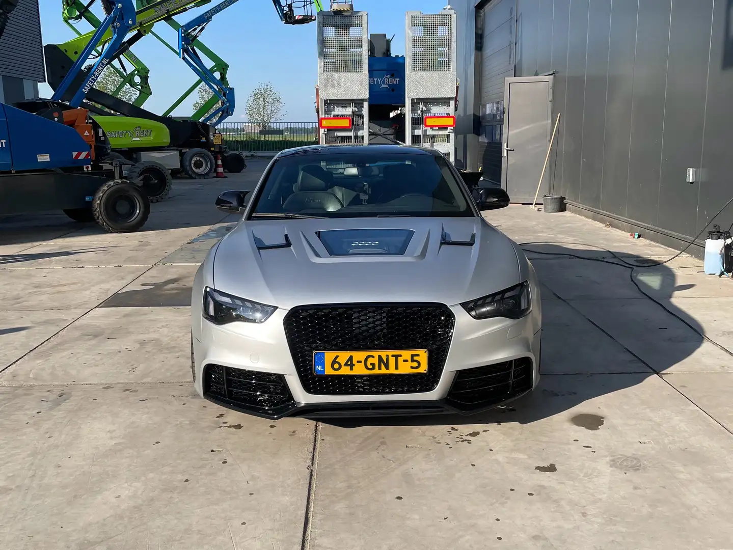 Audi A5 A5 3.2 FSI S Line Zilver - 2