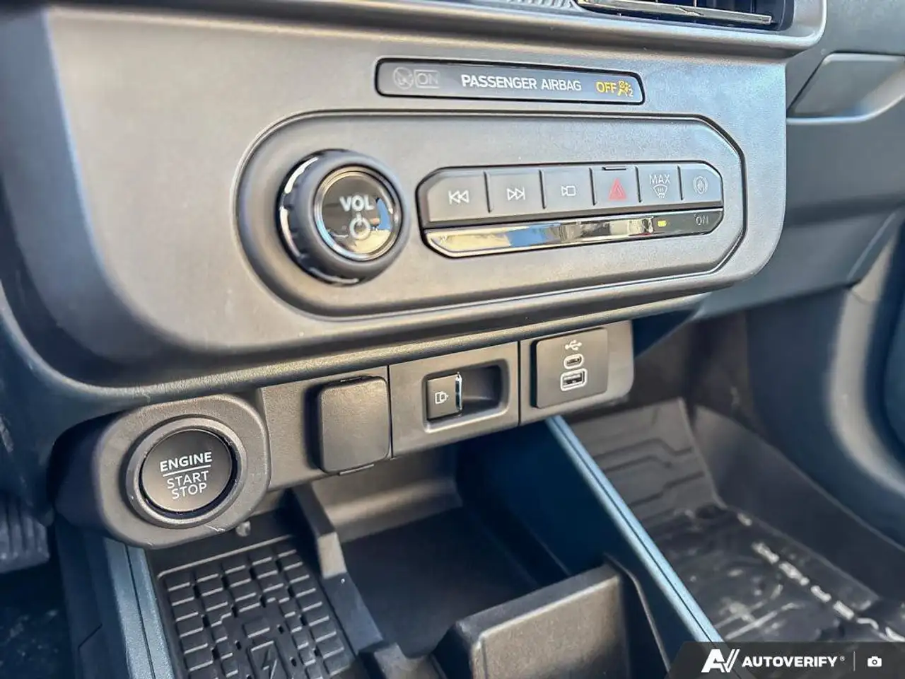 Ford Maverick снимка Ford Maverick