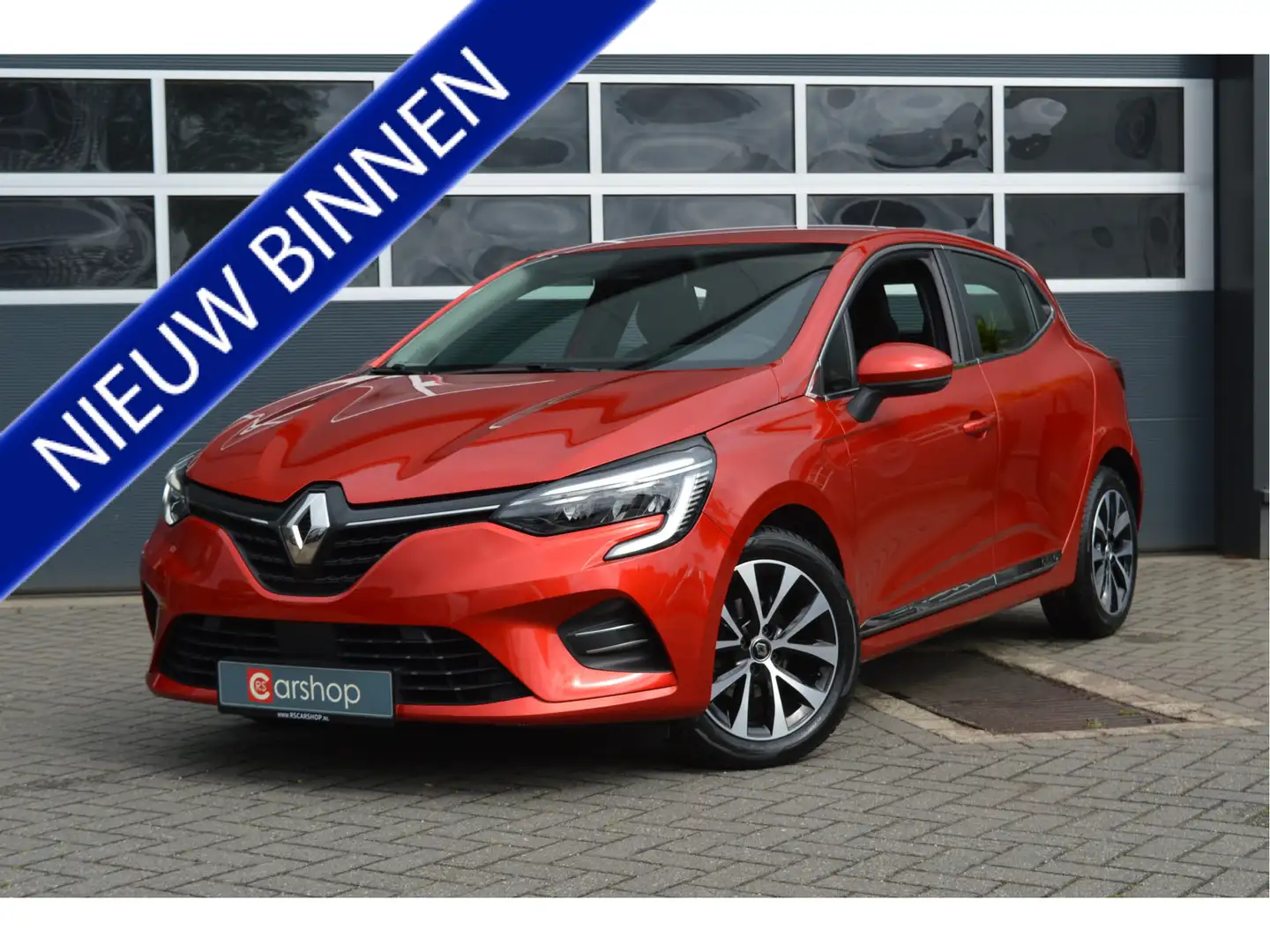 Renault Clio 1.0 TCe Intens | Carplay/Aut.Airco/Trekhaak | Rood - 1