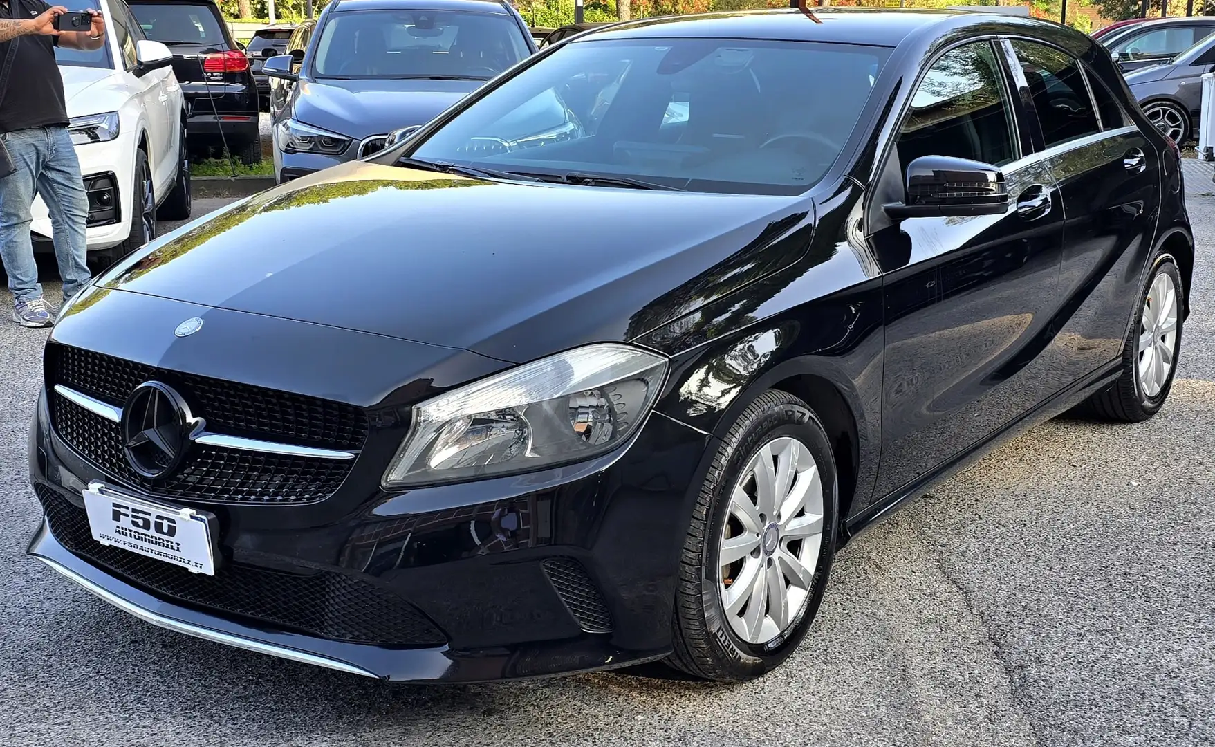 Mercedes-Benz A 160 d Premium auto my16 Navi Retrocamera - 1