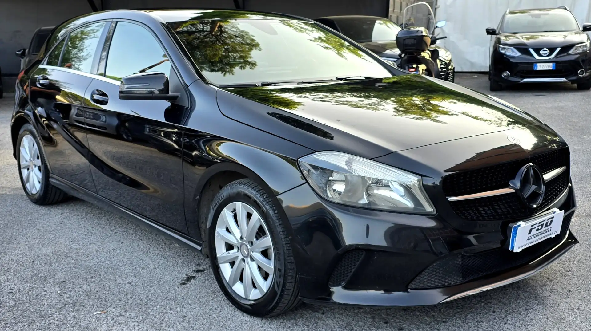 Mercedes-Benz A 160 d Premium auto my16 Navi Retrocamera - 2