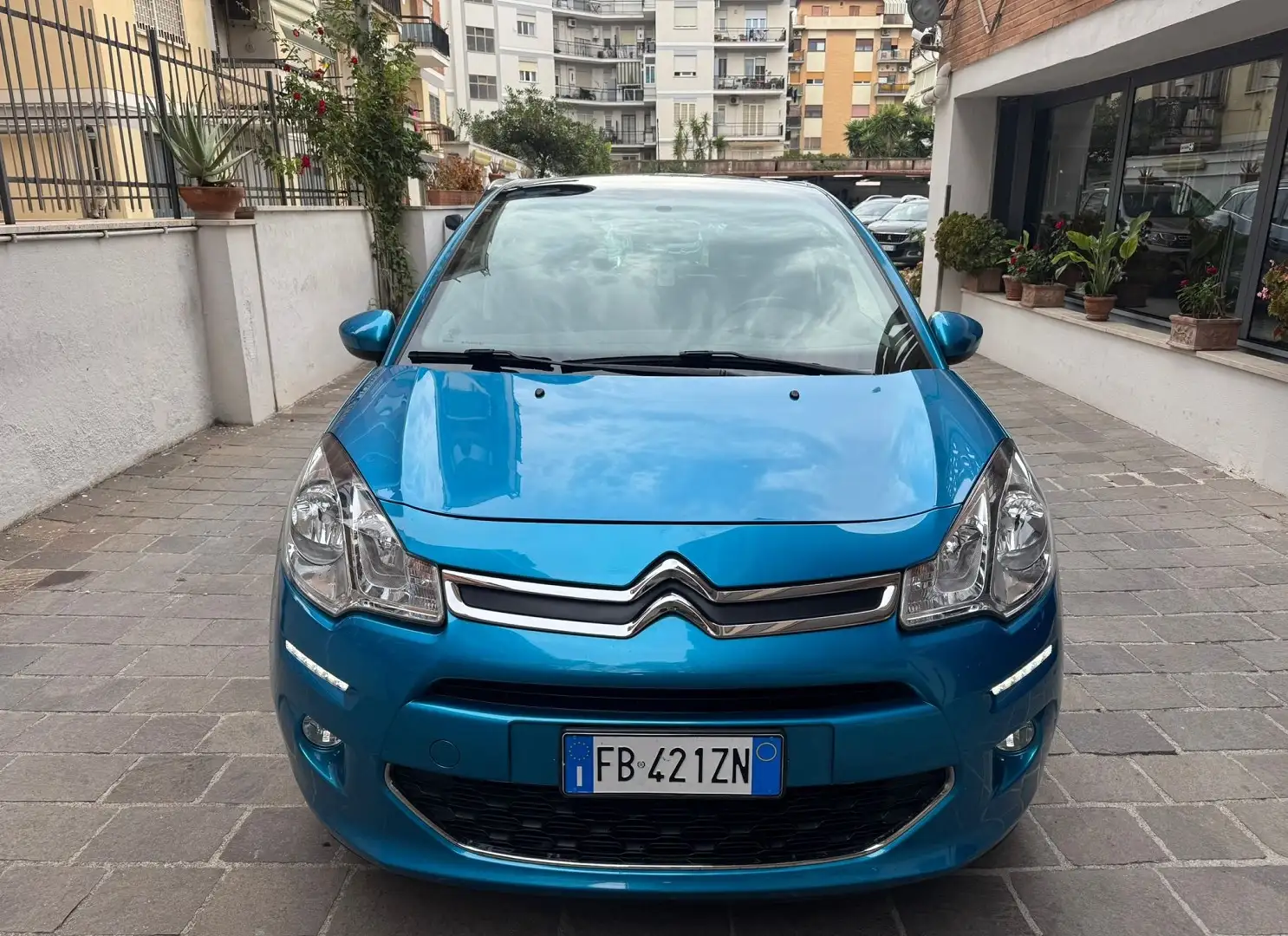 Citroen C3 CITROEN C3 Puretech 82 Exclusive IMPIANTO GPL Blau - 2