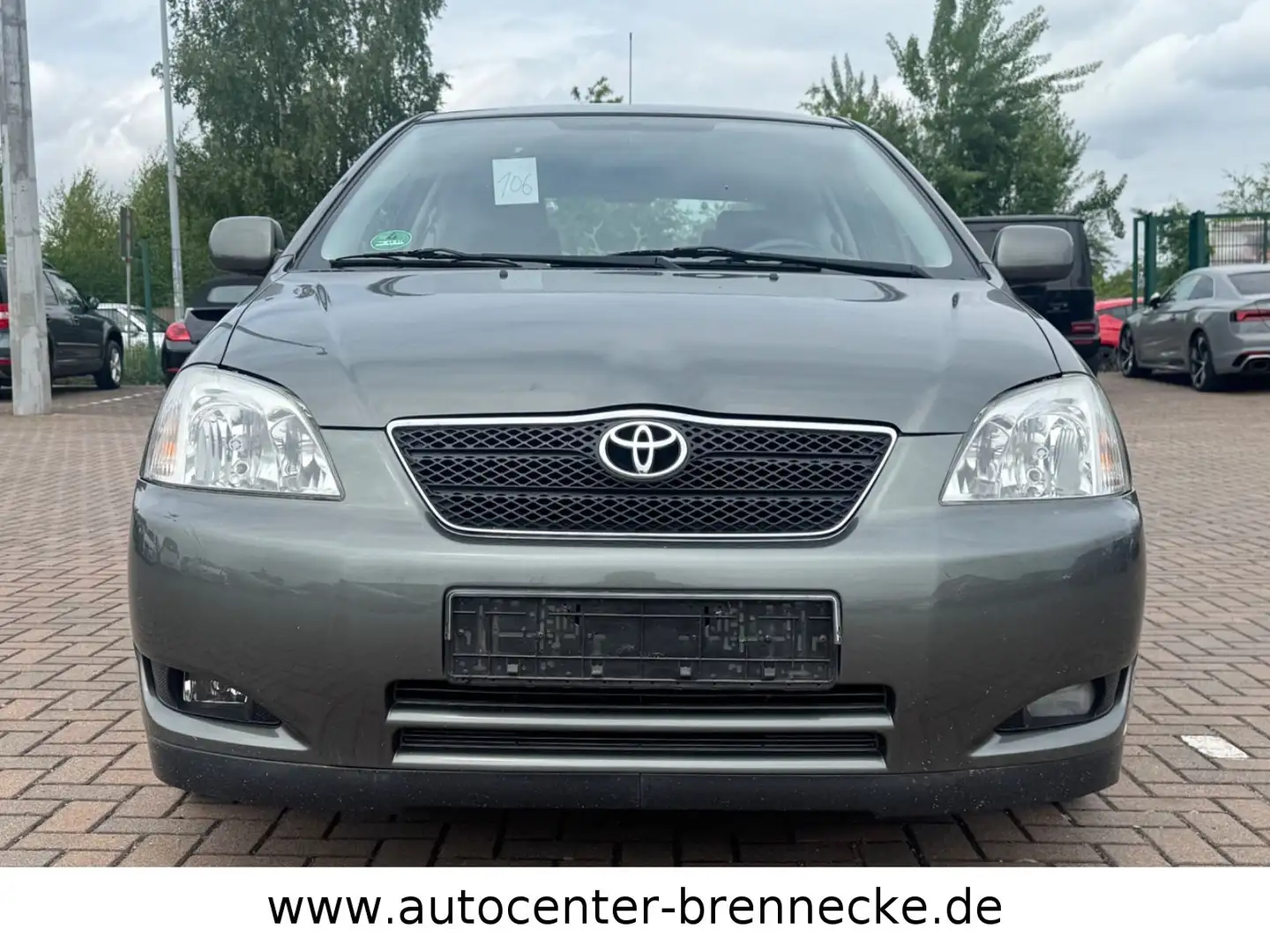 Toyota Corolla 1.6 Gris - 2