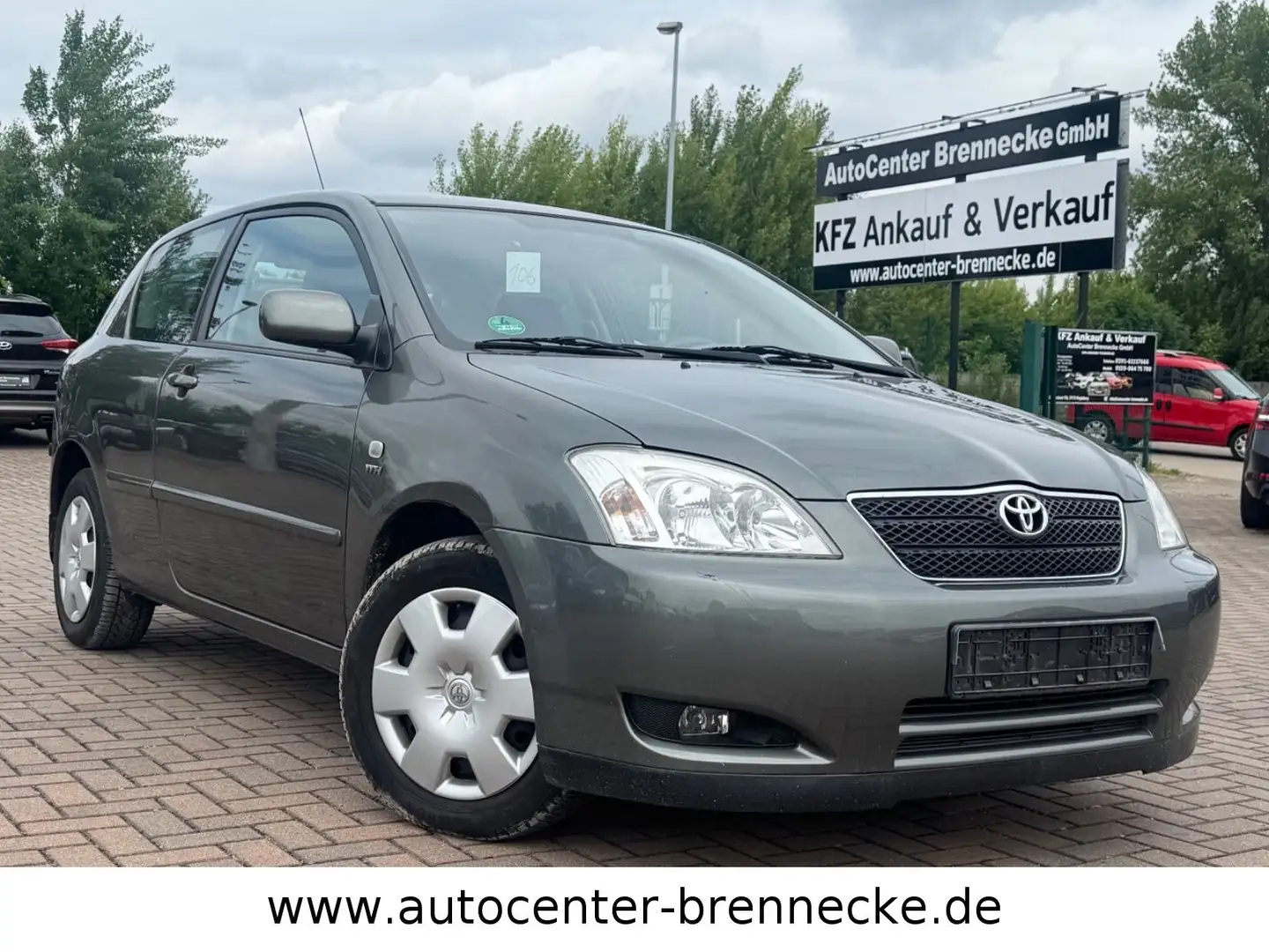 Toyota Corolla 1.6 Gris - 1
