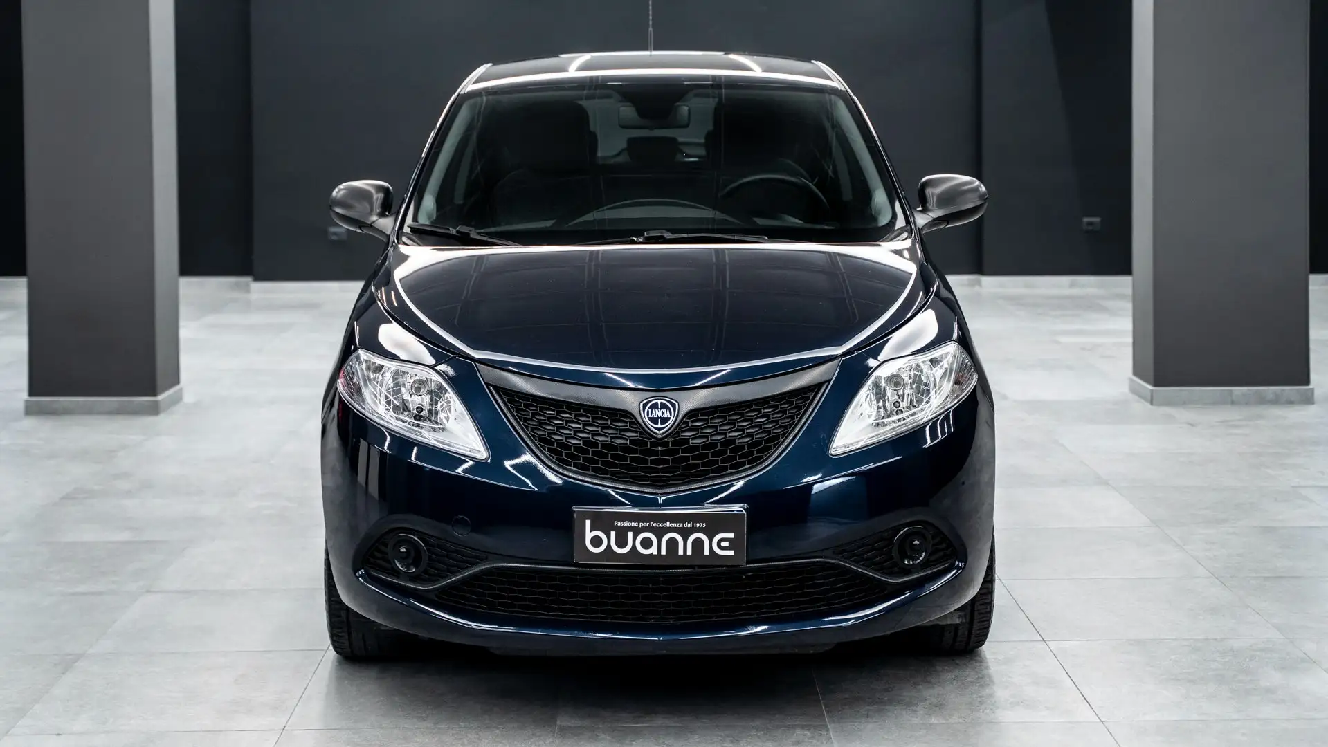 Lancia Ypsilon 1.2 69CV ELEFANTINO S KM CERT UNICO PROP. UFF. ITA Blu/Azzurro - 2