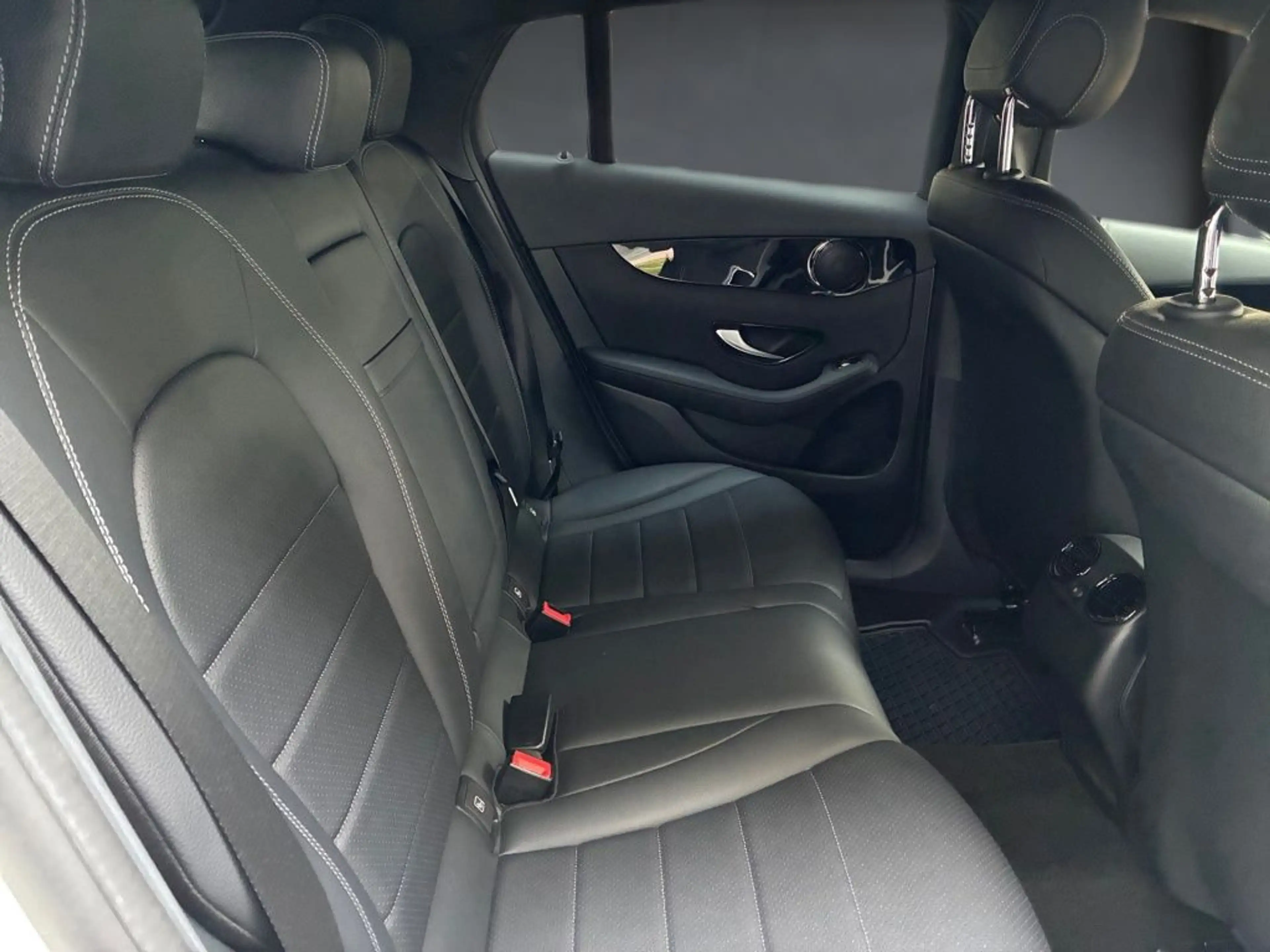 Mercedes-Benz GLC 250 4M Coupé Night+KAMERA+AUT+Klimaaut.+PDC — photo 14