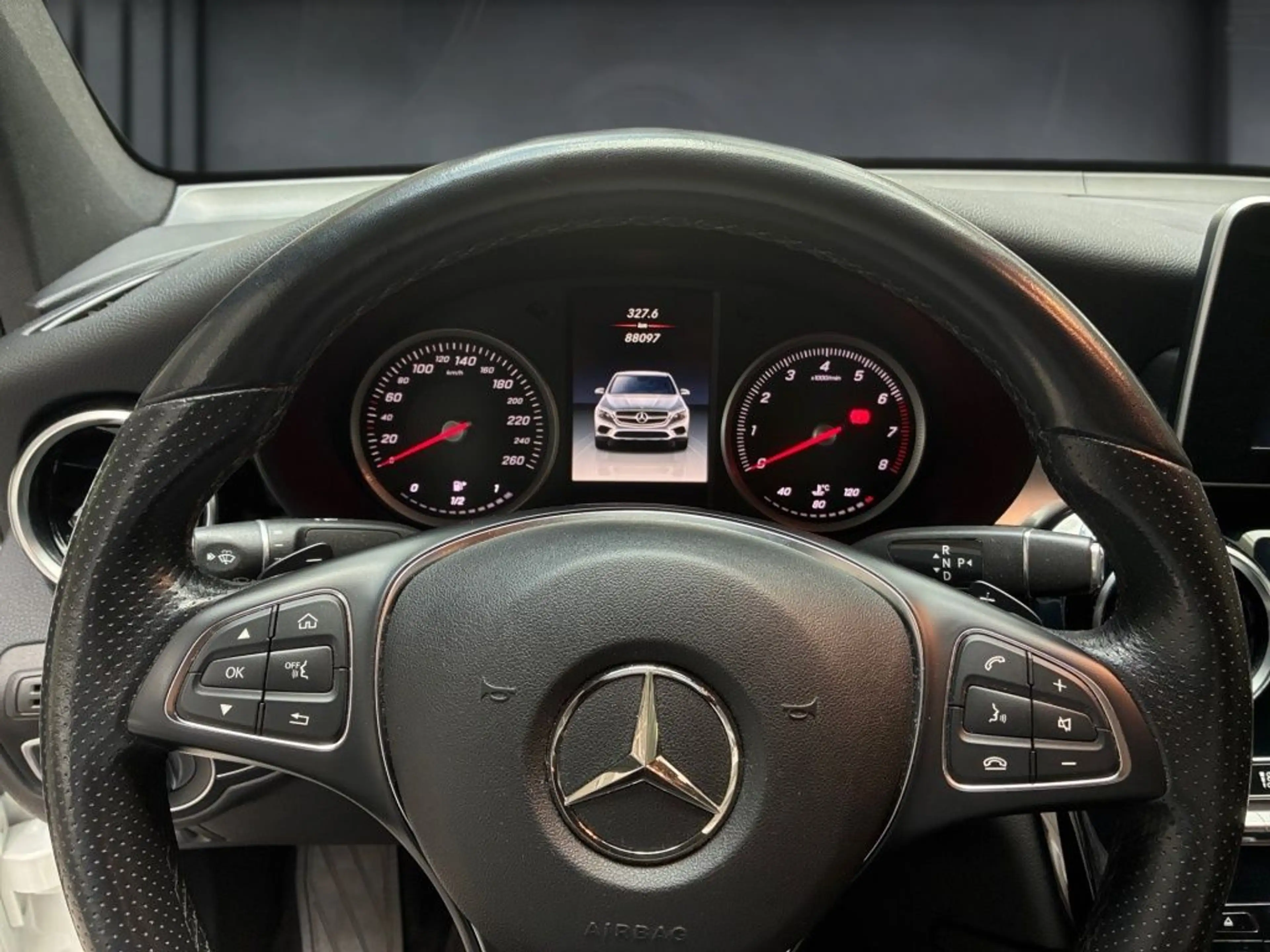 Mercedes-Benz GLC 250 4M Coupé Night+KAMERA+AUT+Klimaaut.+PDC — photo 8