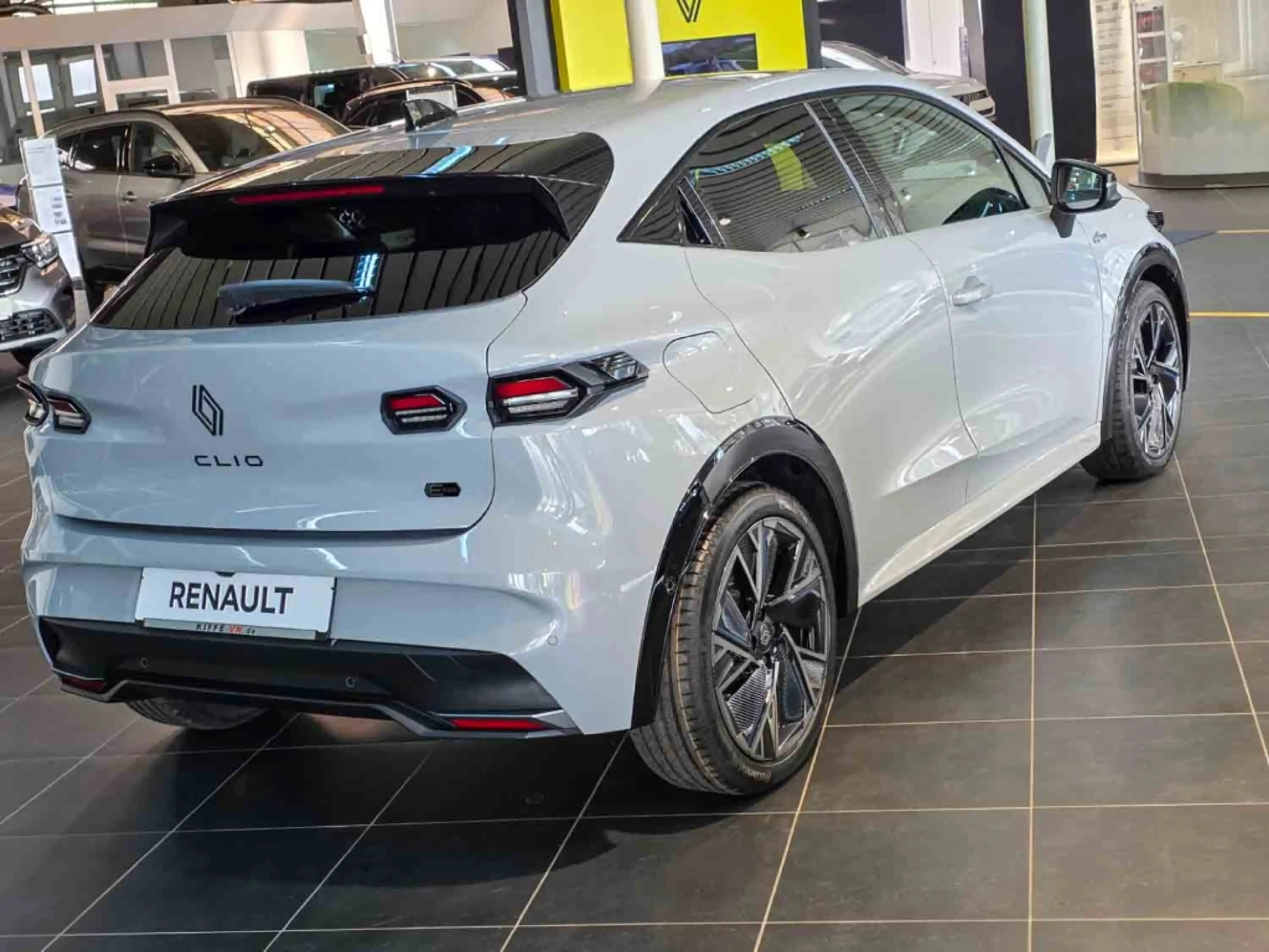 Renault Clio VI 160 Full Hybrid Esprit Alpine Advanced 360Kamer — photo 4