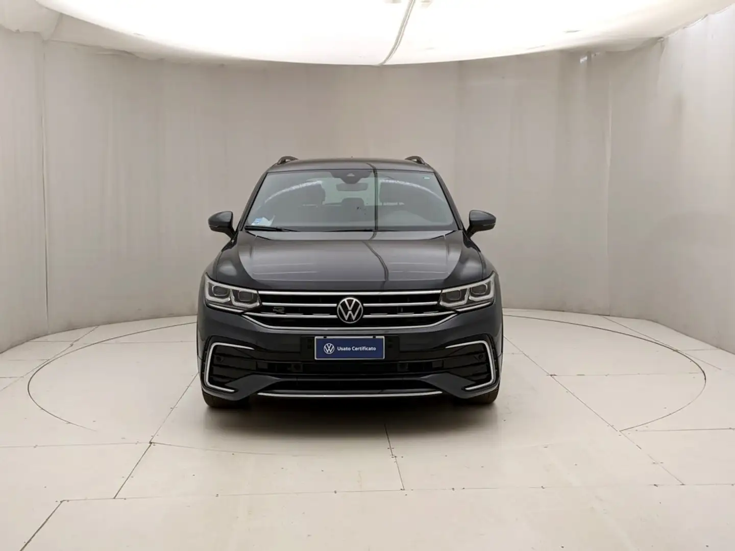 Volkswagen Tiguan 2.0 TDI SCR R-Line Grau - 2