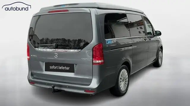 Mercedes-Benz V-Class view 4