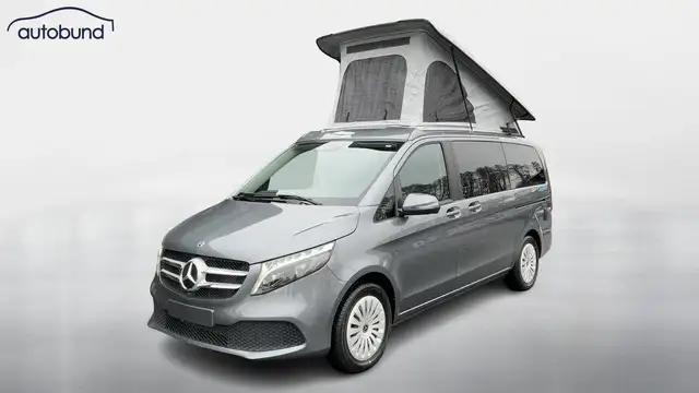 Mercedes-Benz V-Class view 2