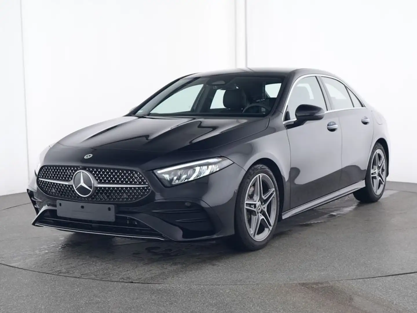 Mercedes-Benz A 180 Limousine AMG/LED/Kamera/Navigation/MBUX/ Fekete - 1