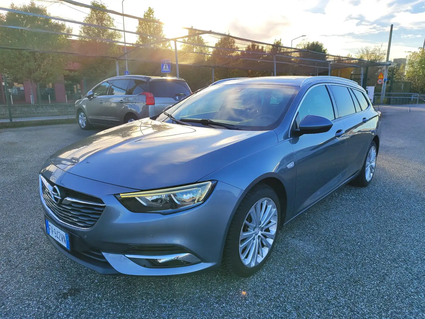 Opel Insignia Sports Tourer 1.6 cdti Business autom. Grigio - 2