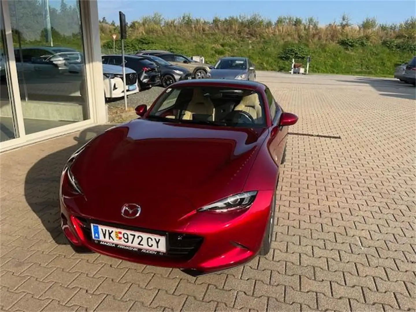 Mazda MX-5 RF G132 Skyactiv Kazari Rot - 1