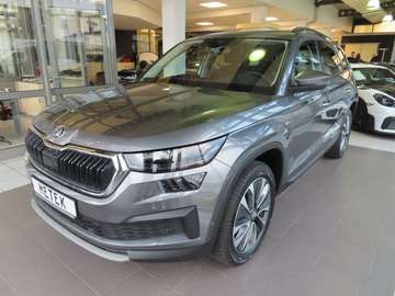 Tour 2.0 TDI NAVI KAMERA PDC