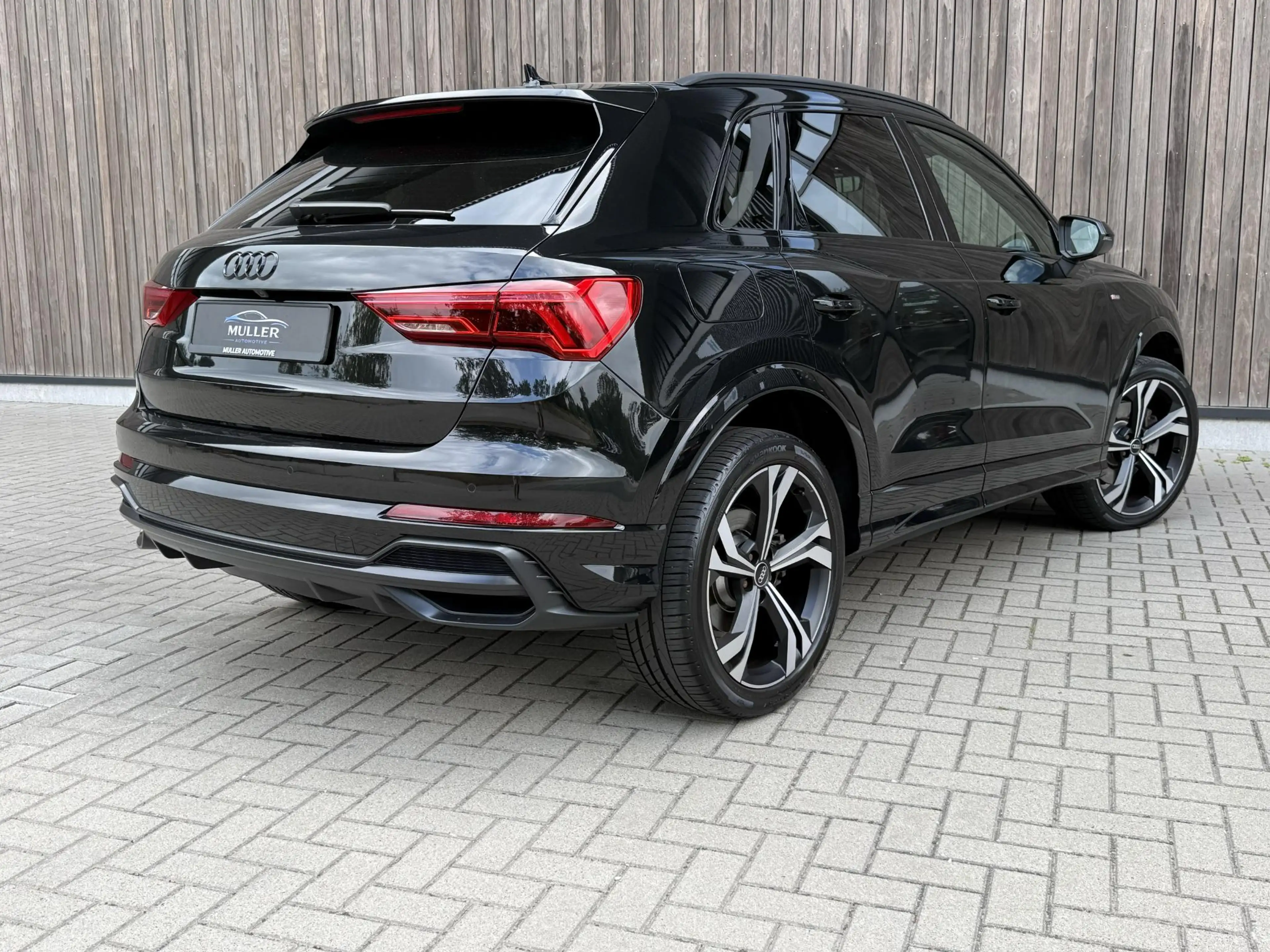 Audi Q3 45 TFSI e S edition S-line | MATRIX | SONOS | ACC — photo 2