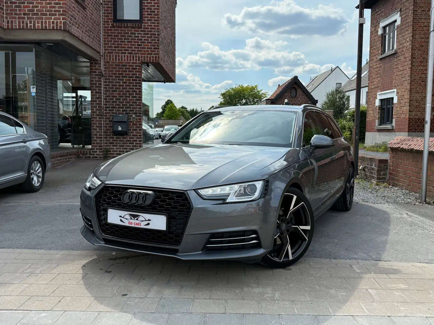Audi A4 A4 Avant 2.0 TDI S tronic sport Grigio - 1