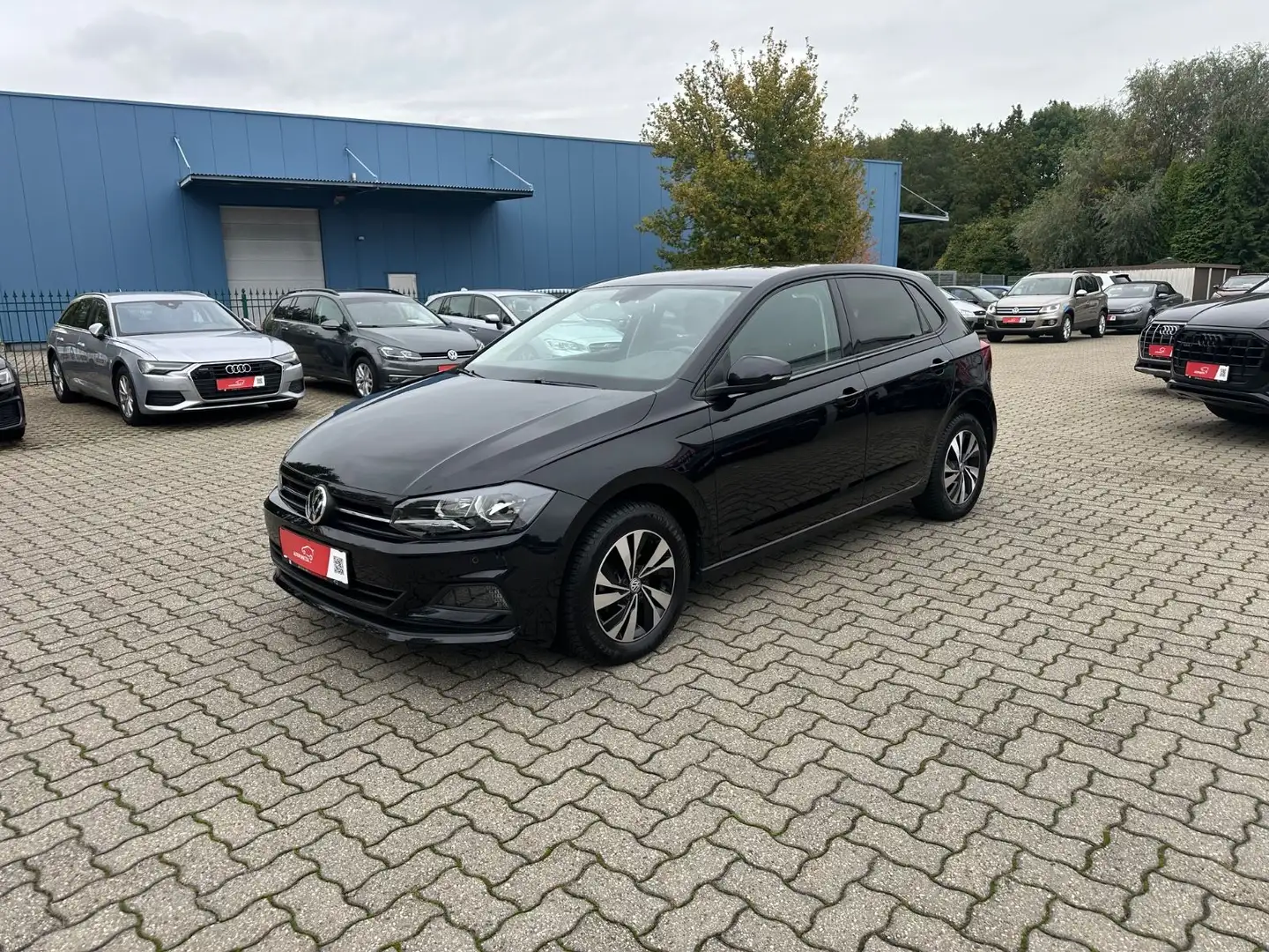 Volkswagen Polo 1.0 TSI DSG NAVI Virtual SHZ Keyless Temp Schwarz - 1
