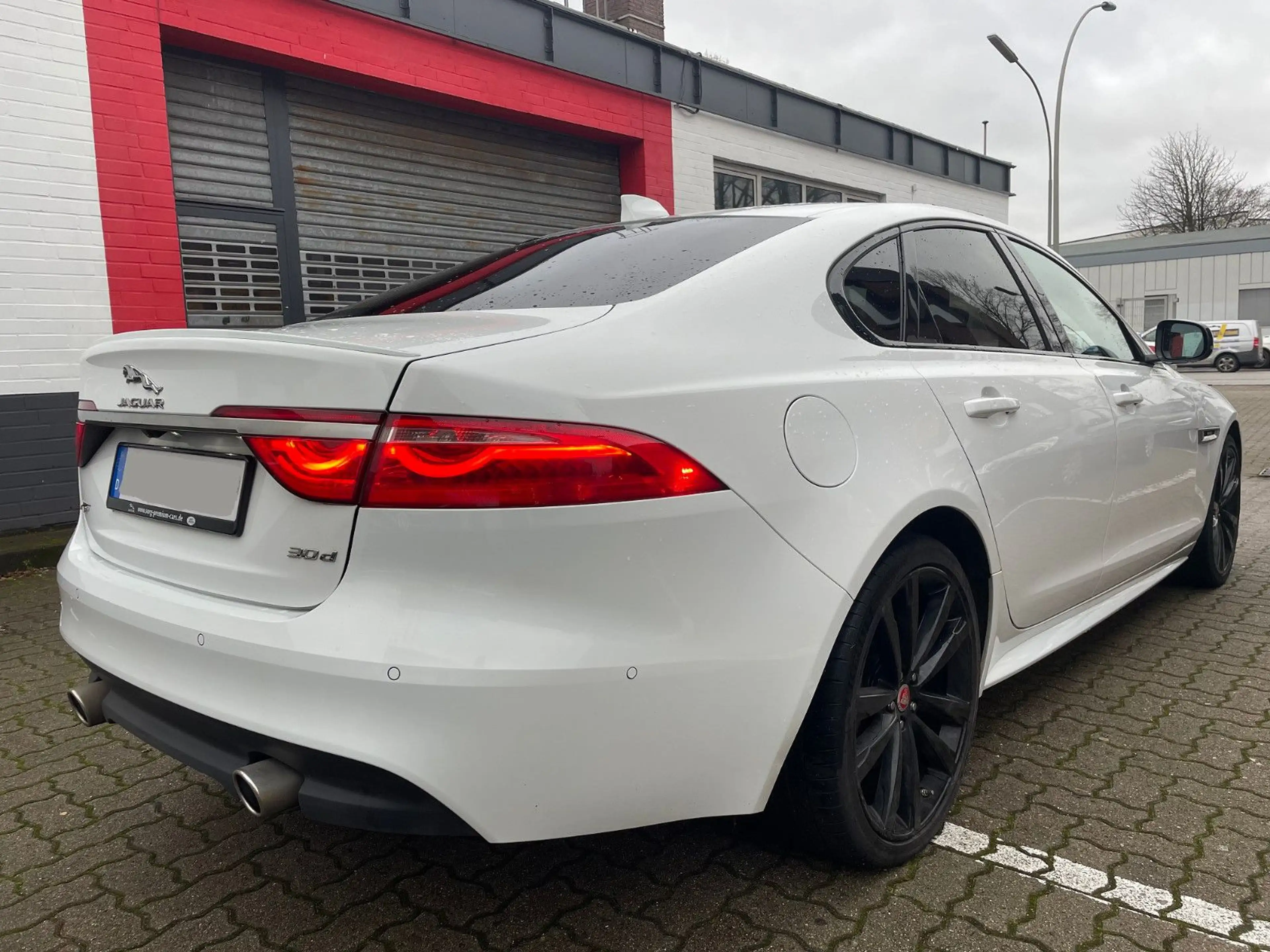 Jaguar XF 30d 300PS R-Sport Aut.*HEAD-UP*DIGITALTACHO — photo 6