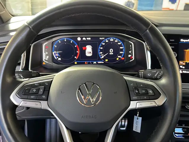 Volkswagen Taigo view 12