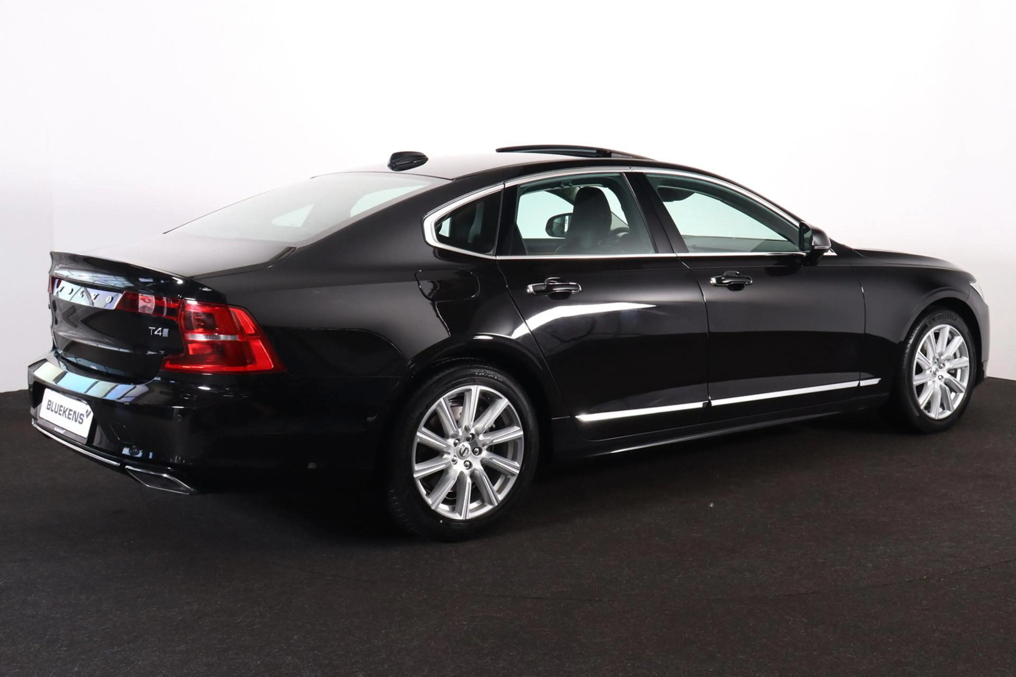 Volvo S90 2.0 T4 Business Luxury + — photo 5