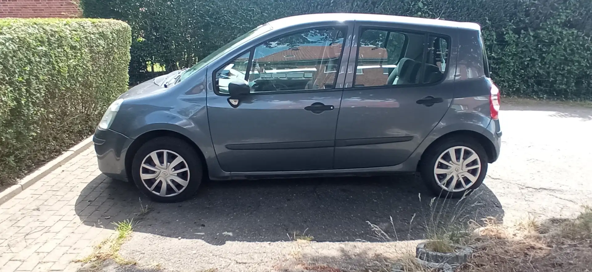 Renault Modus 1.2 Gri - 1
