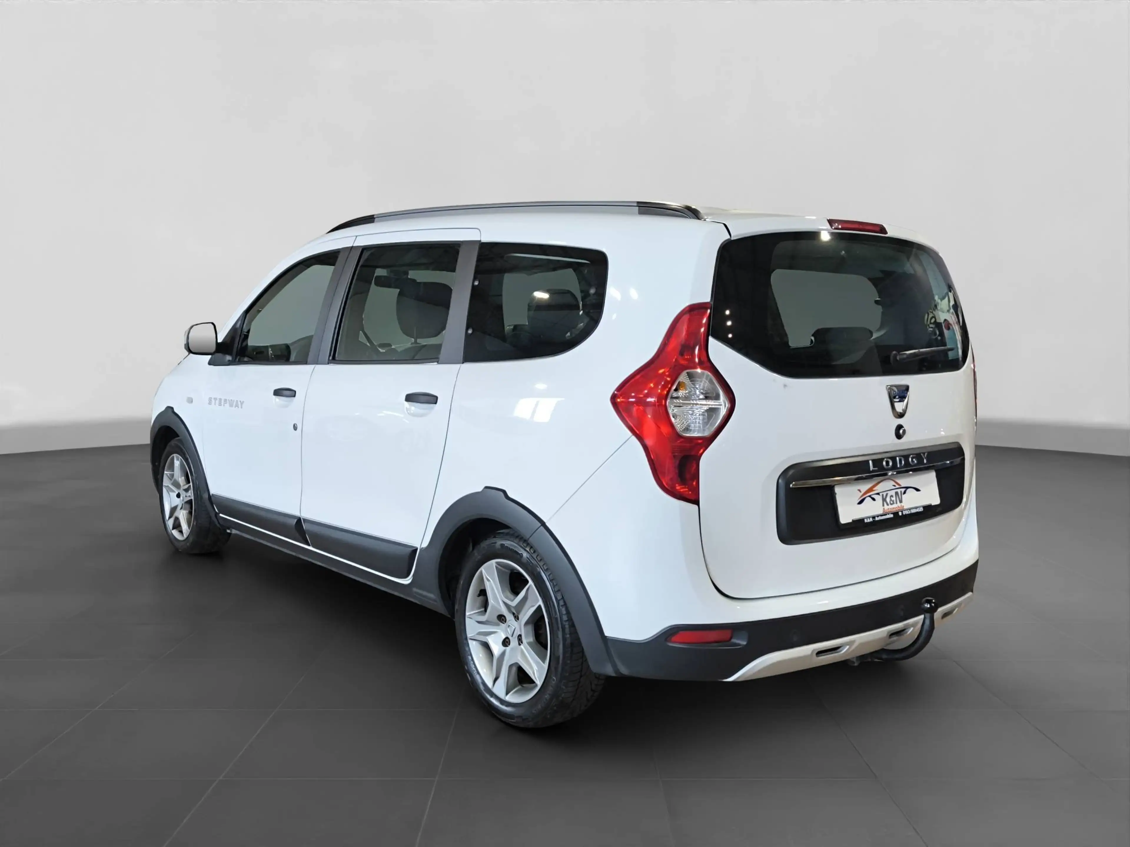 Dacia Lodgy Stepway*7 Sitze*AHK*Kamera*SHZ*Temp*1.Hand — photo 4