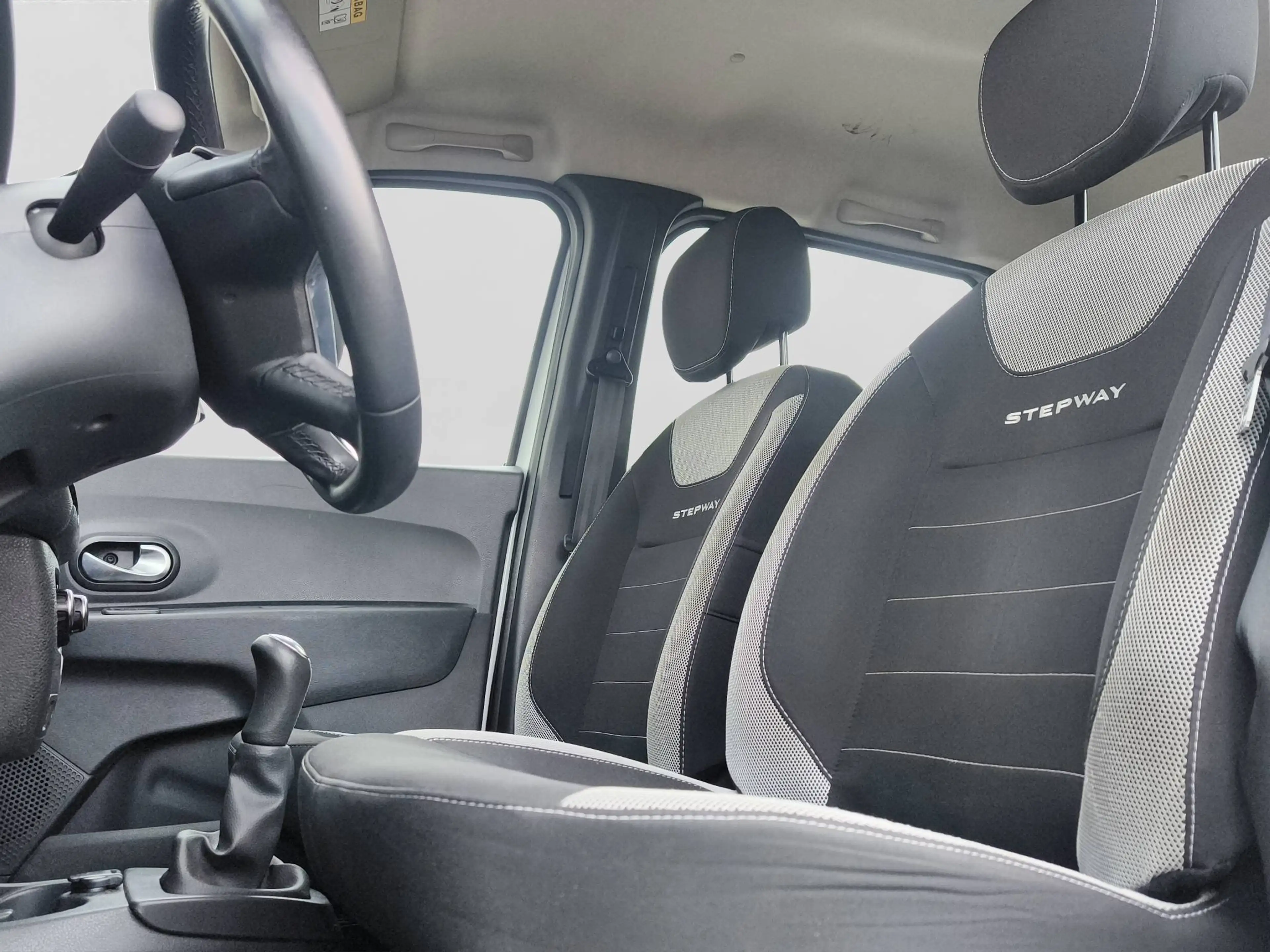 Dacia Lodgy Stepway*7 Sitze*AHK*Kamera*SHZ*Temp*1.Hand — photo 11