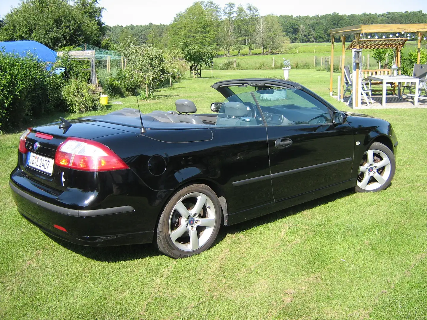 Saab 9-3 9-3 1.8 t Cabrio Vector Schwarz - 1