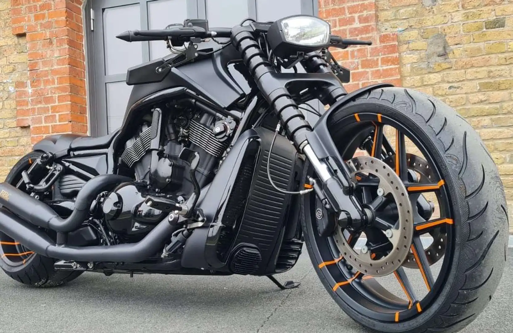 Harley-Davidson Night Rod Special Custom 280 V Airride Schwarz - 2