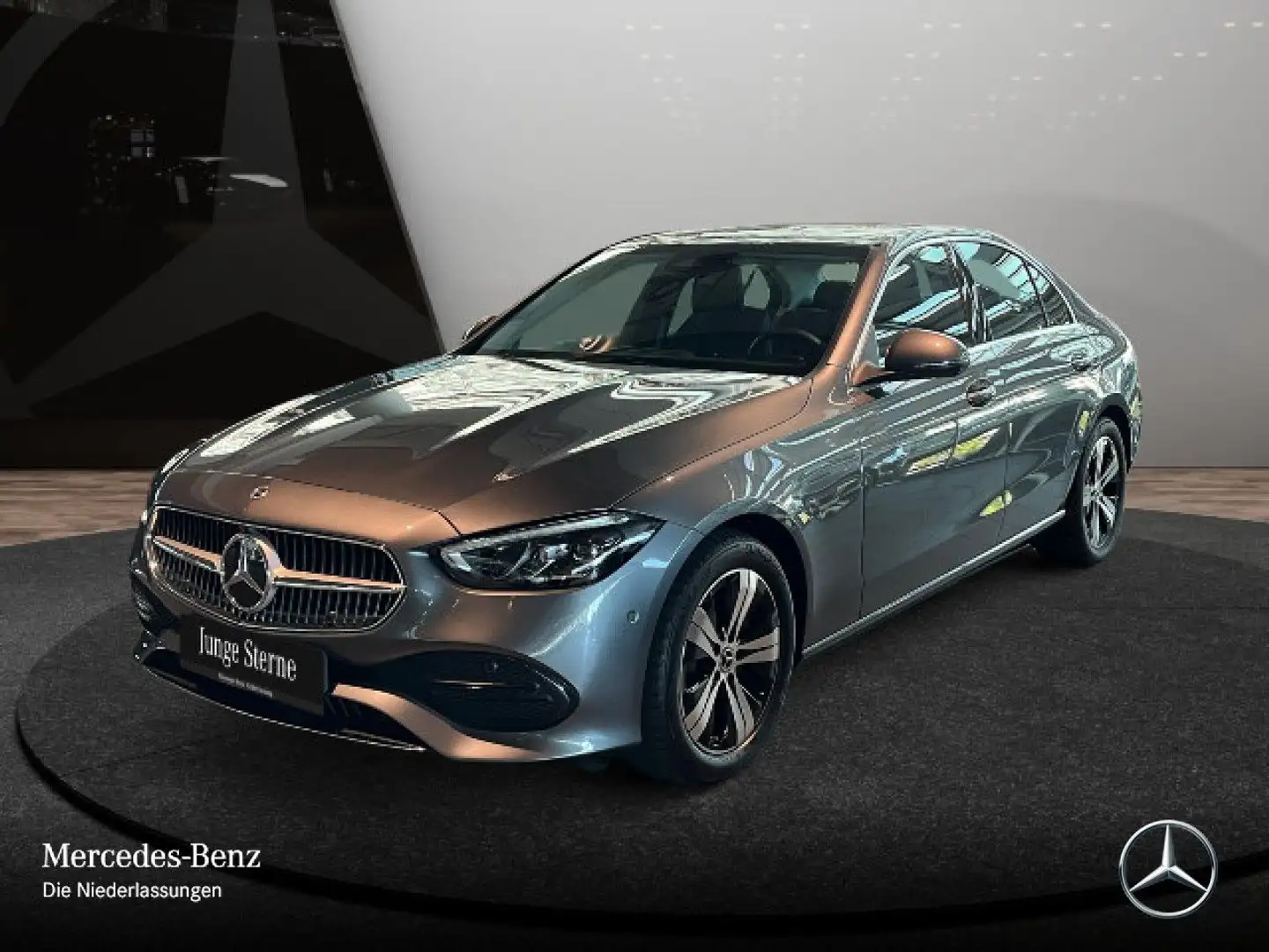 Mercedes-Benz C 180 AVANTG+360+LED+KEYLESS+9G Grau - 2